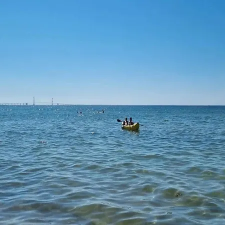 Σπίτι διακοπών 6 Person In